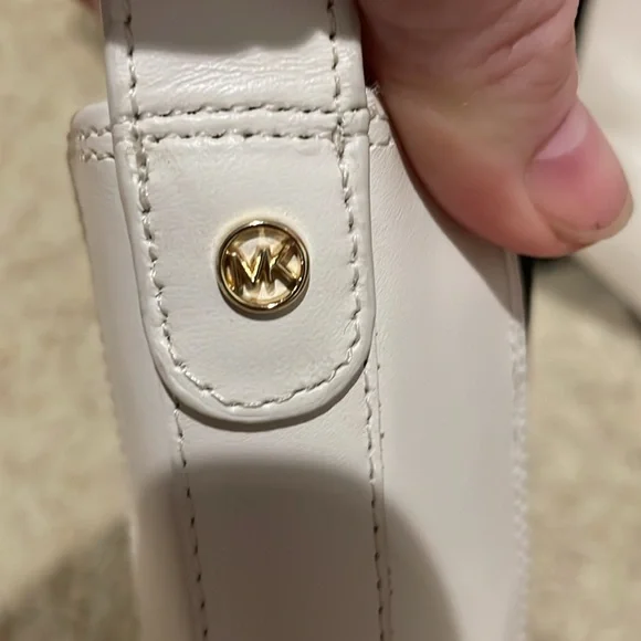 Michael Kors Elegant lt cream LEATHER Kinley Bootie new in the box size 8 - Picture 5 of 9